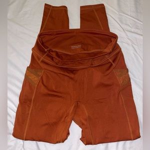 Fabletics Burnt Orange Pocket Leggings